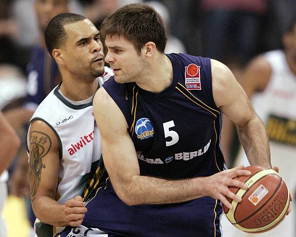 的球员并不 的球员并不