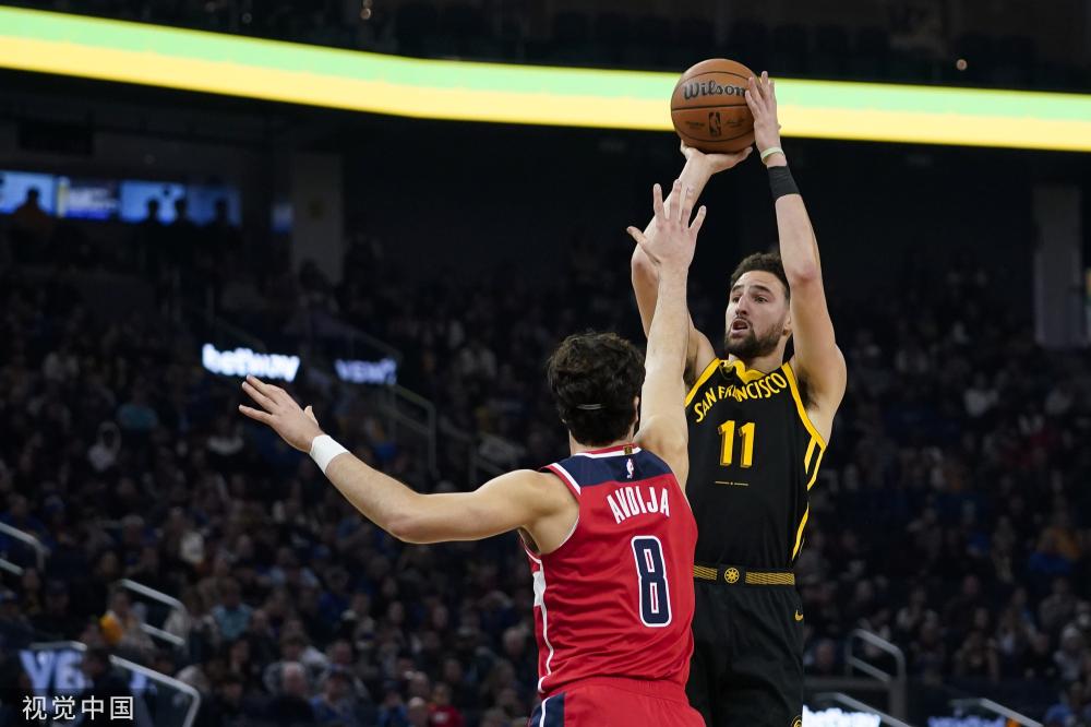 曼花费巨资 曼花费巨资