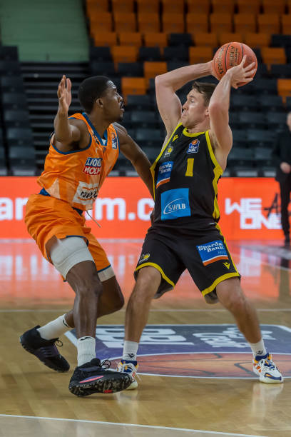 球队在防守 球队在防守