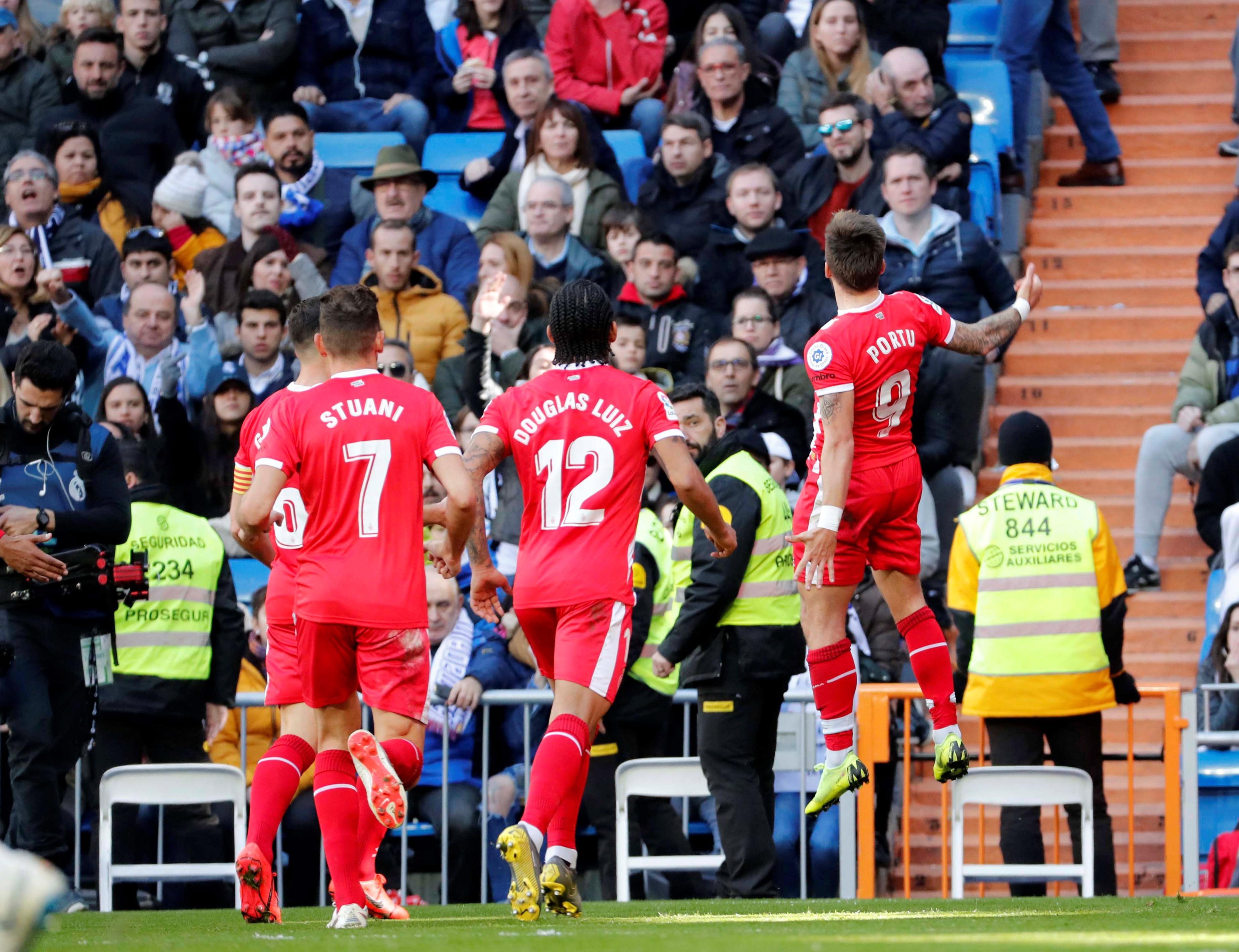 球迷们期待 球迷们期待