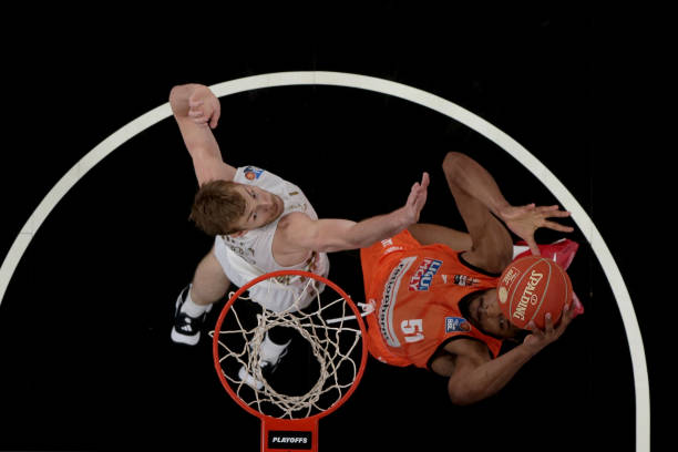 技术和精准 技术和精准