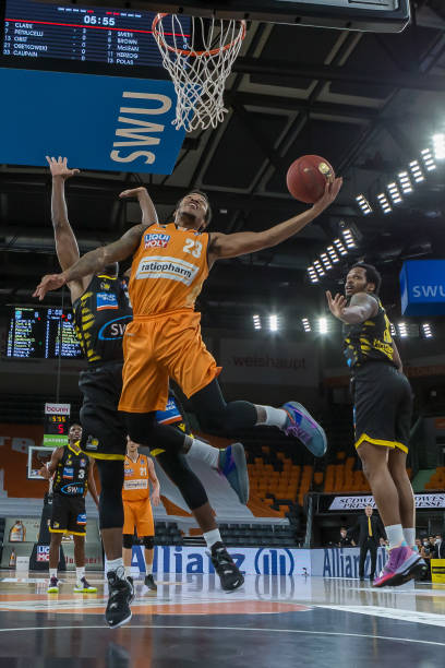 其他球队更 其他球队更